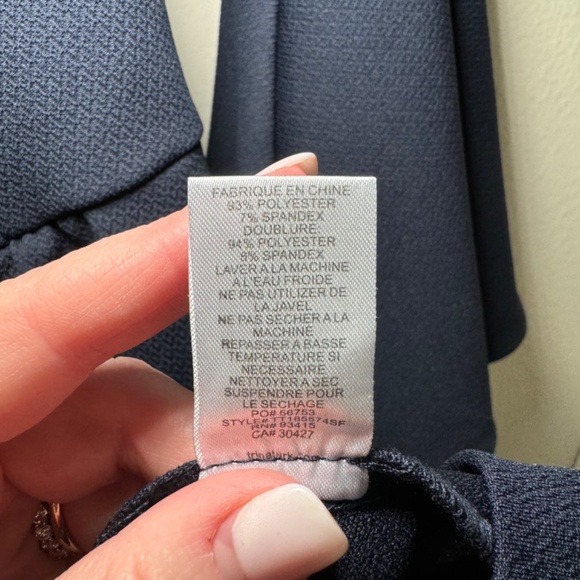 Trina Turk Dress Women's Size 2 Navy Blue Off Shoulder Bell Sleeve Preppy - Picture 7 of 9